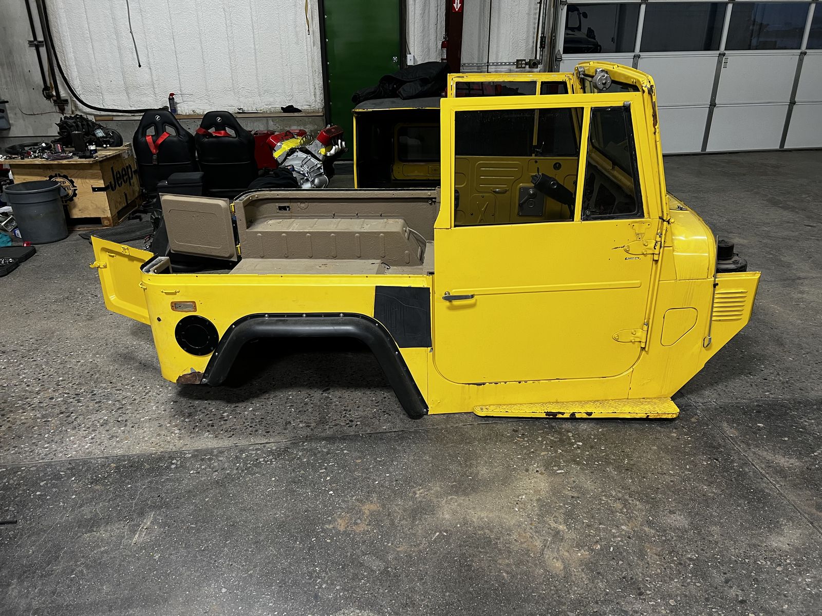 1973 FJ40 LAND CRUISER TUB/TOP/DOORS/FENDERS