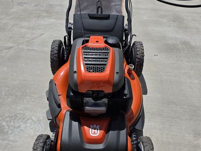 Husqvarna AWD Push Mower with Honda Engine - Excellent Condition