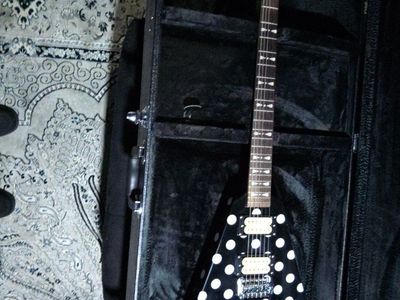 Randy Rhoads Flying V Polka Dot Electric Guitar China.With Hard Case.Guitar Strap Keys.Mini Version Of Guitar