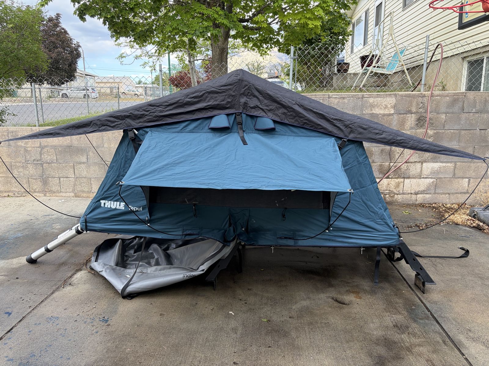 Thule Tepui Explorer Ayer 2 Roof Top Tent