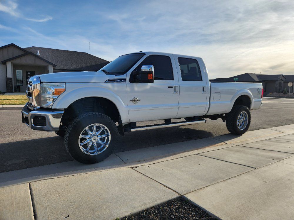 2011 FORD F350 SUPER DUTY Lariat