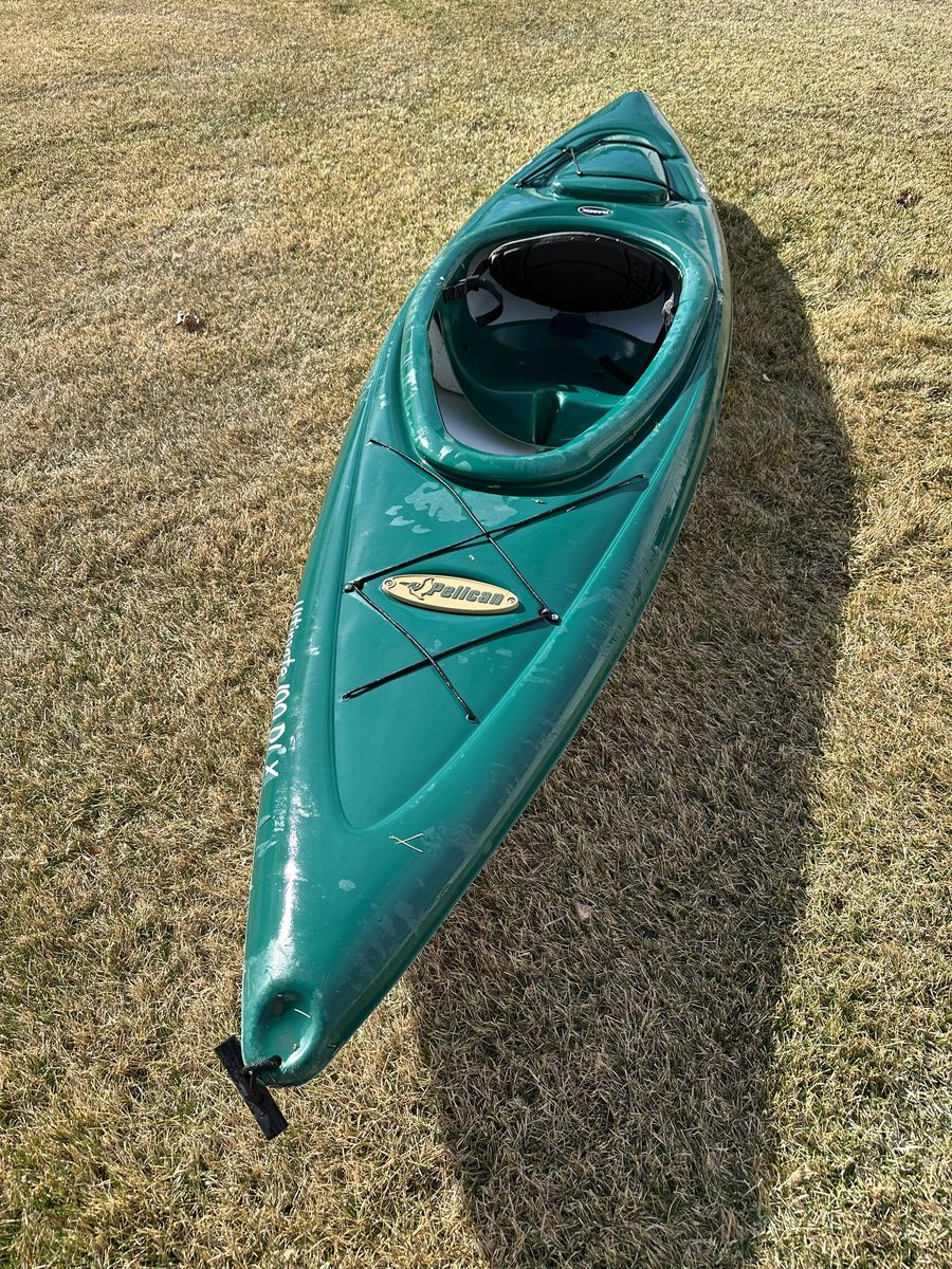 10' Pelican Kayak