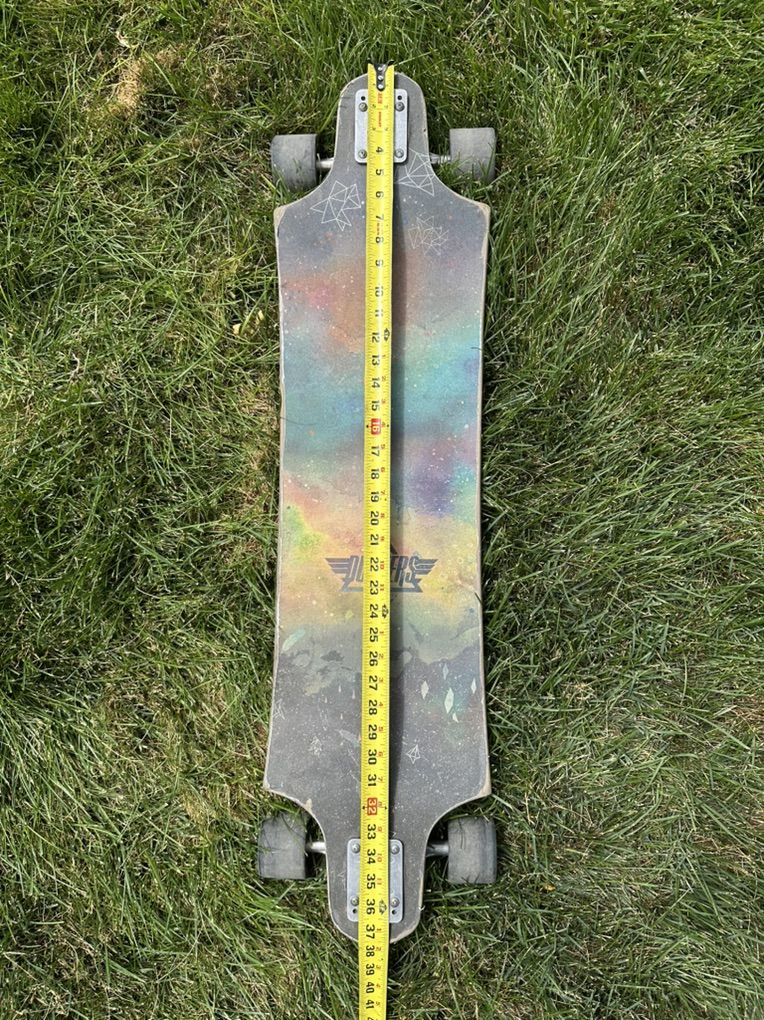 Main image 3