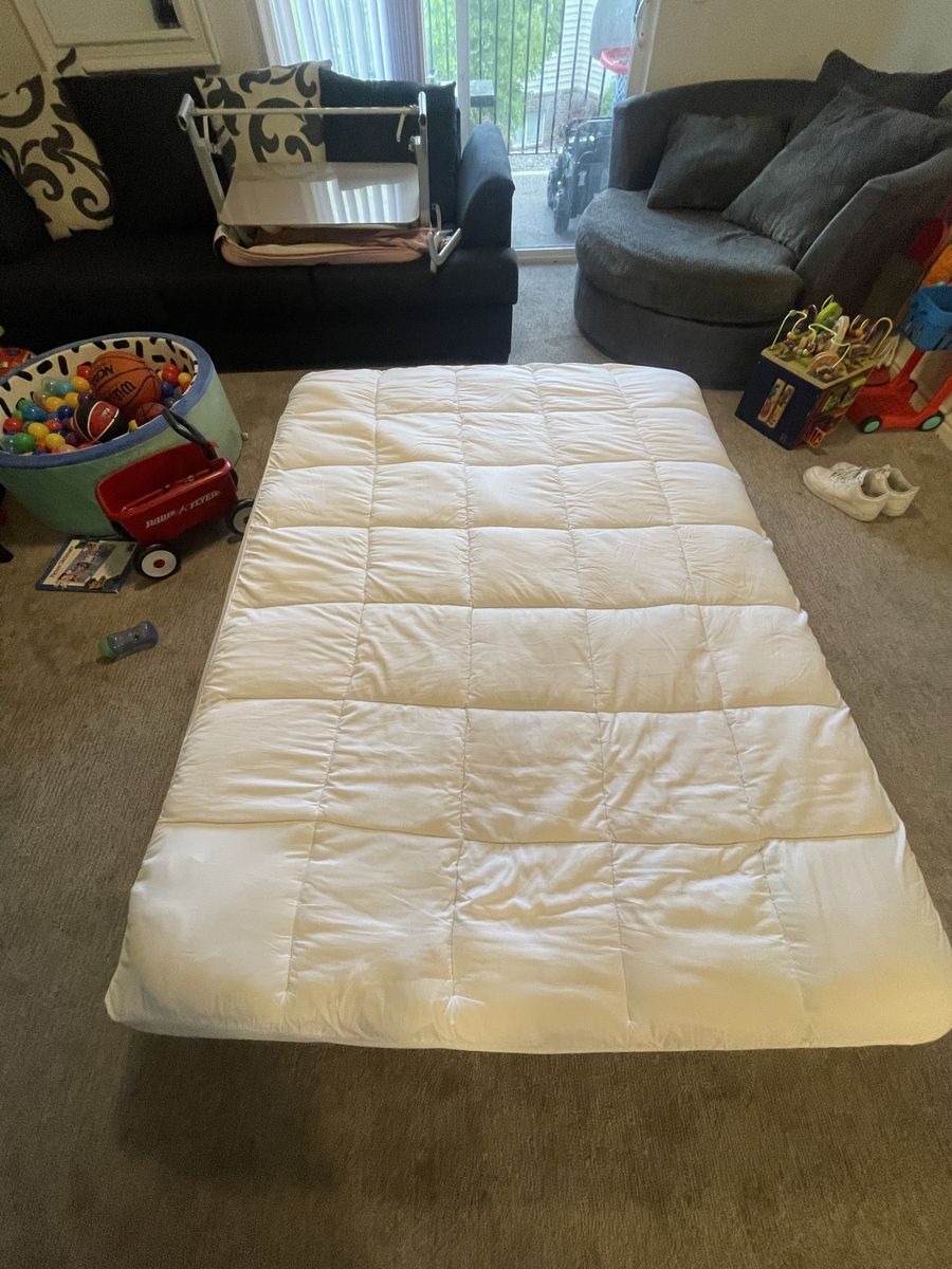 Queen mattress