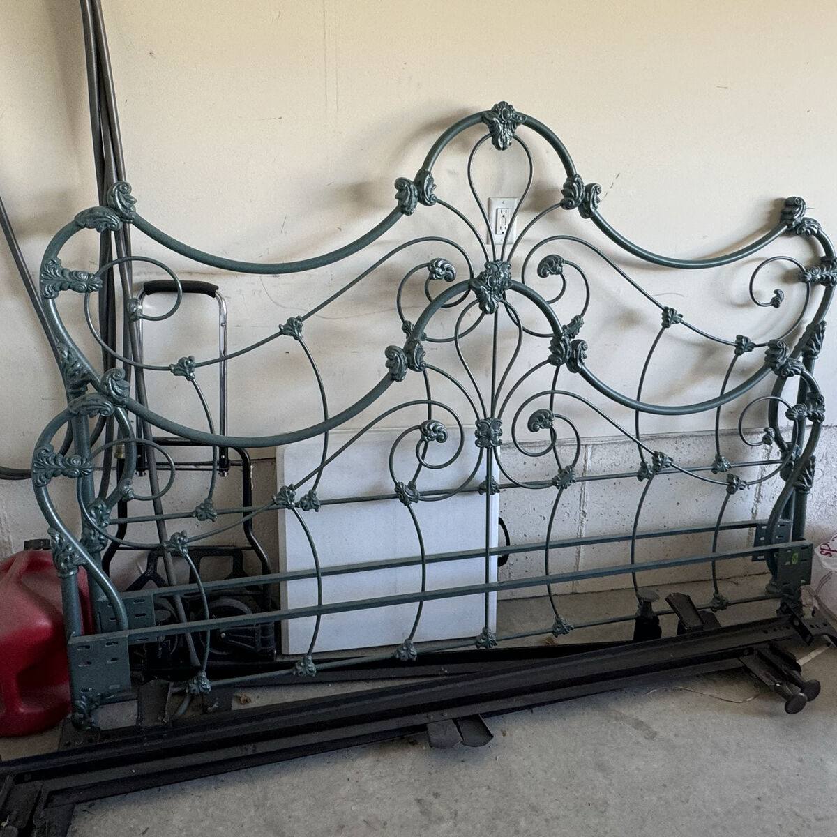 Vintage King Size Headboard/Footboard w/OG rails