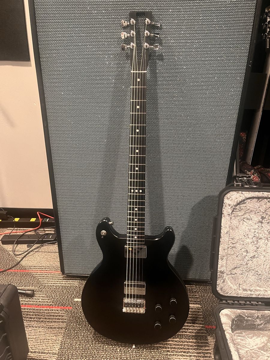 Electrical Guitar Company Standard Baritone