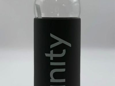 H2GO Glass Water Bottle 18oz Xfinity Black — new