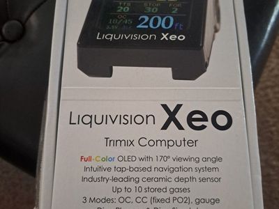 Liquivision Xeo Trimix Computer - Full-Color OLED, Tap-Based Navigation, Ceramic Depth Sensor