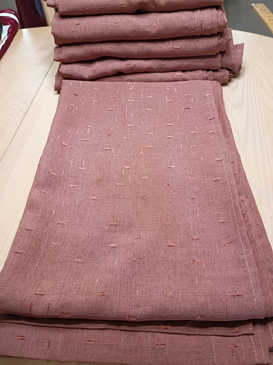 drapes. Shower set