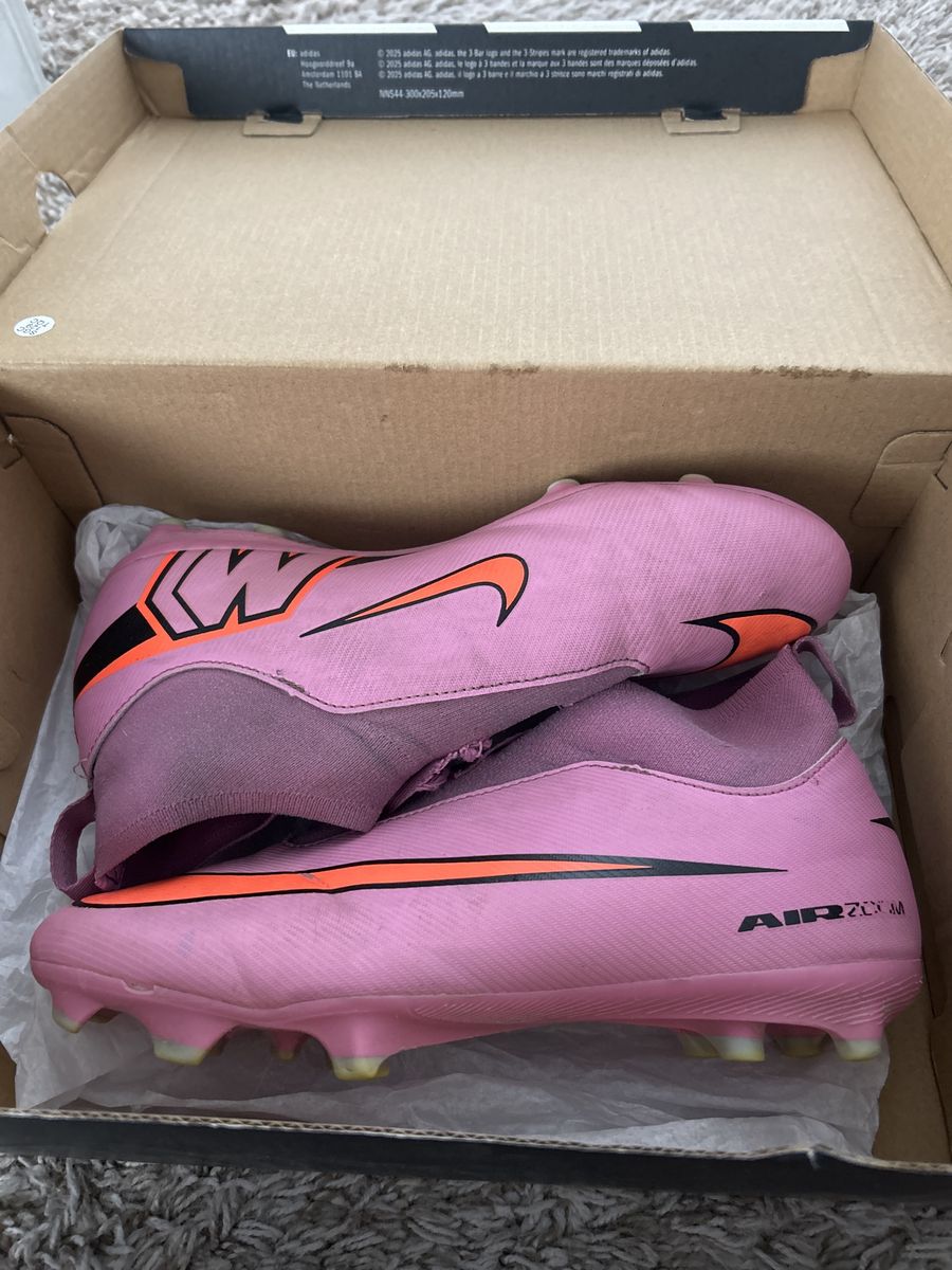Nike Air Zoom Soccer Cleats - Pink/Orange - New in Box