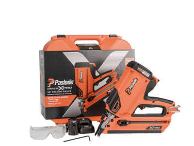 NEW Paslode XPRO 3-1/4-in 30 -Degree Cordless Roundhead Framing Nailer Kit