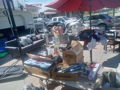 cleaning up yard sale everything fir cheap