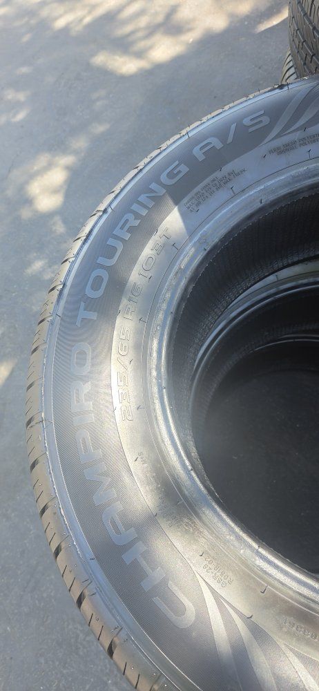 235/65R16 GT RADIAL CHAMPIRO TOURING A/S