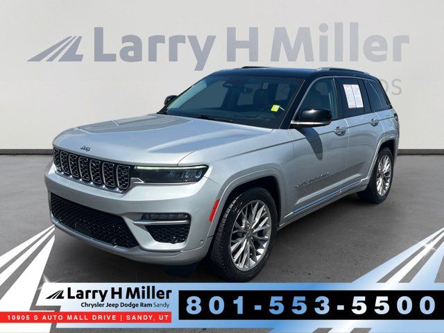 2022 Jeep Grand Cherokee Summit