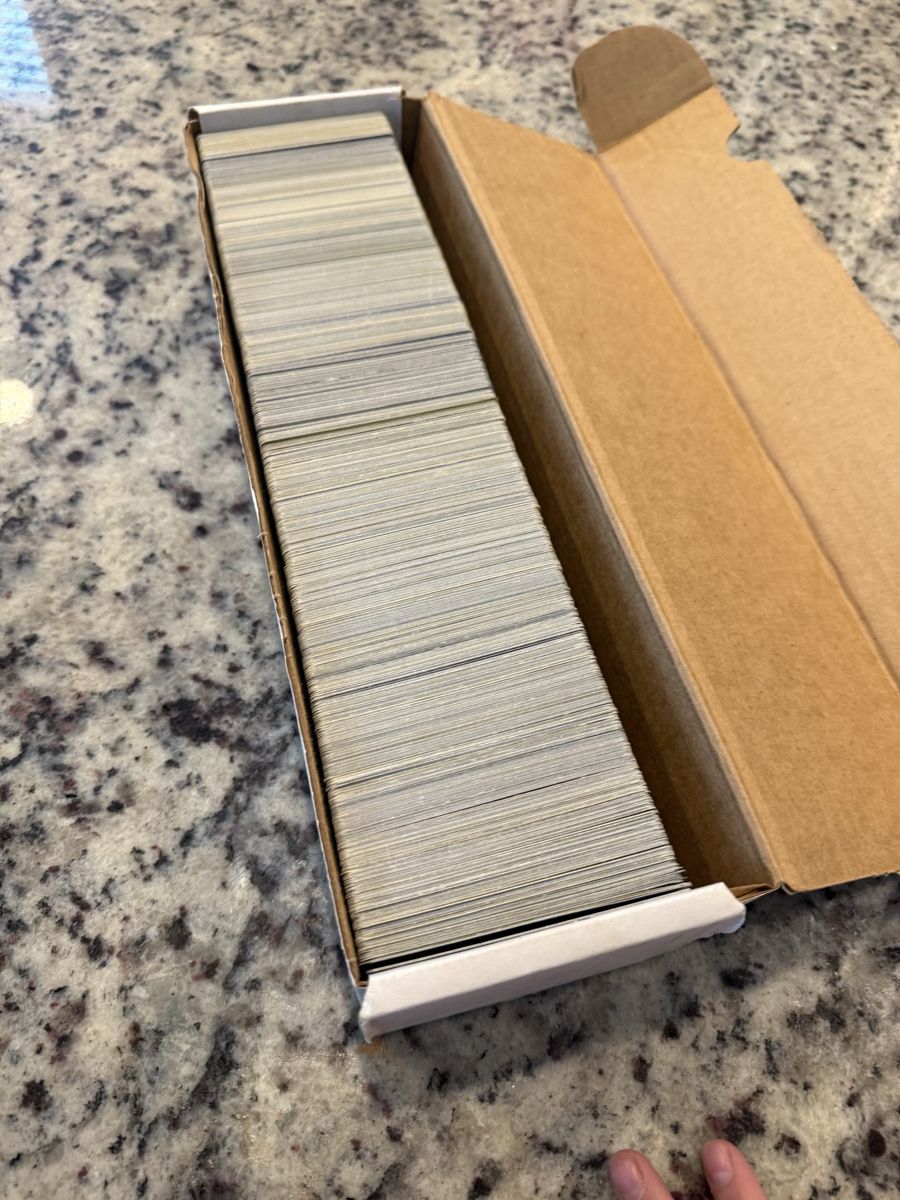 1100 Pokemon Cards