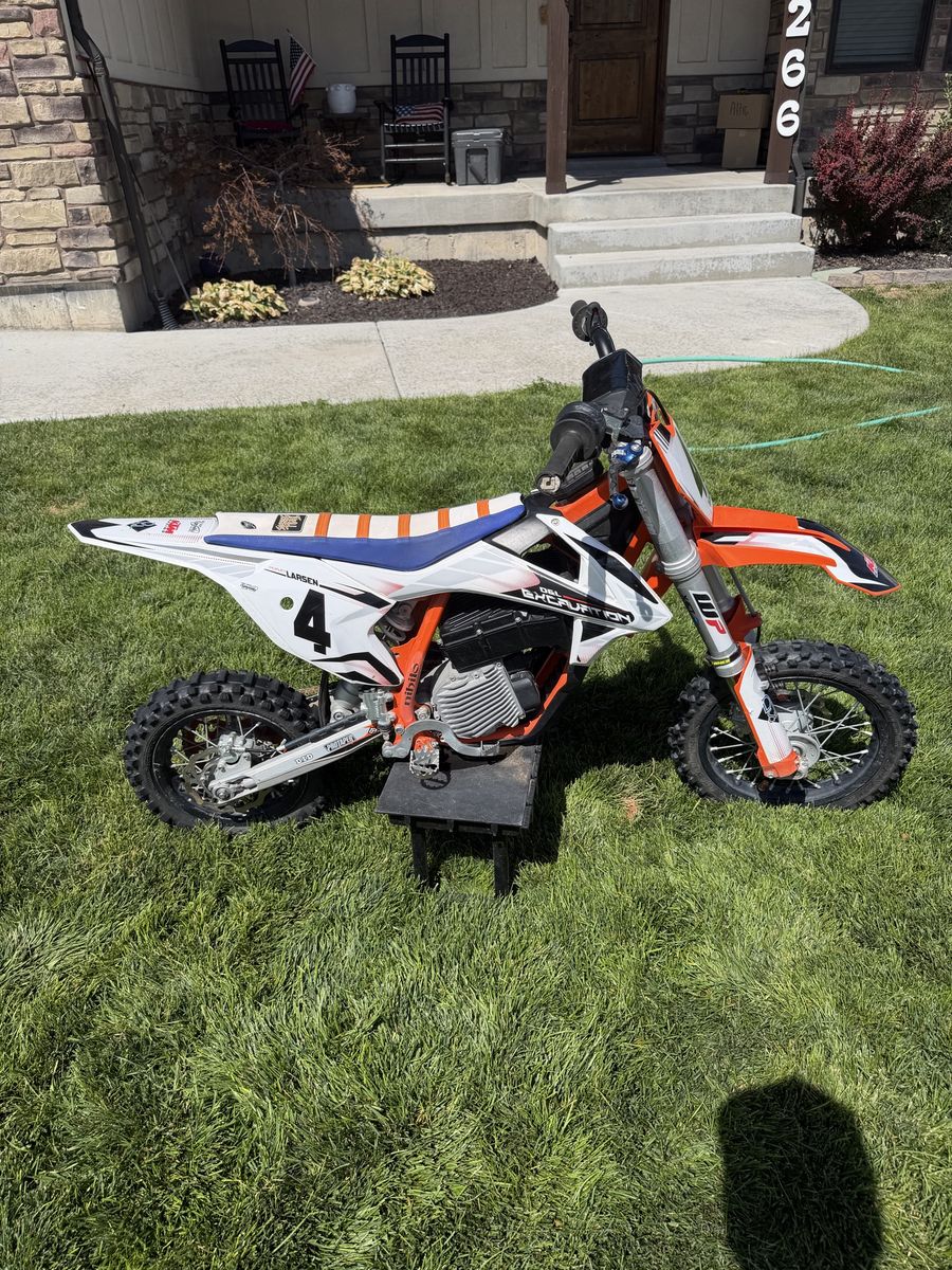 Ktm e5