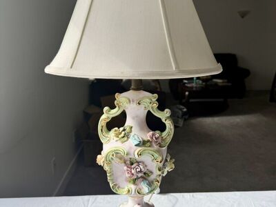 Vintage Capodimonte Style Rose Lamp