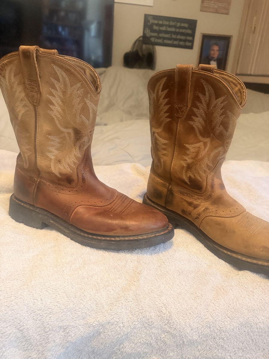 Ariat riding & chore boots
