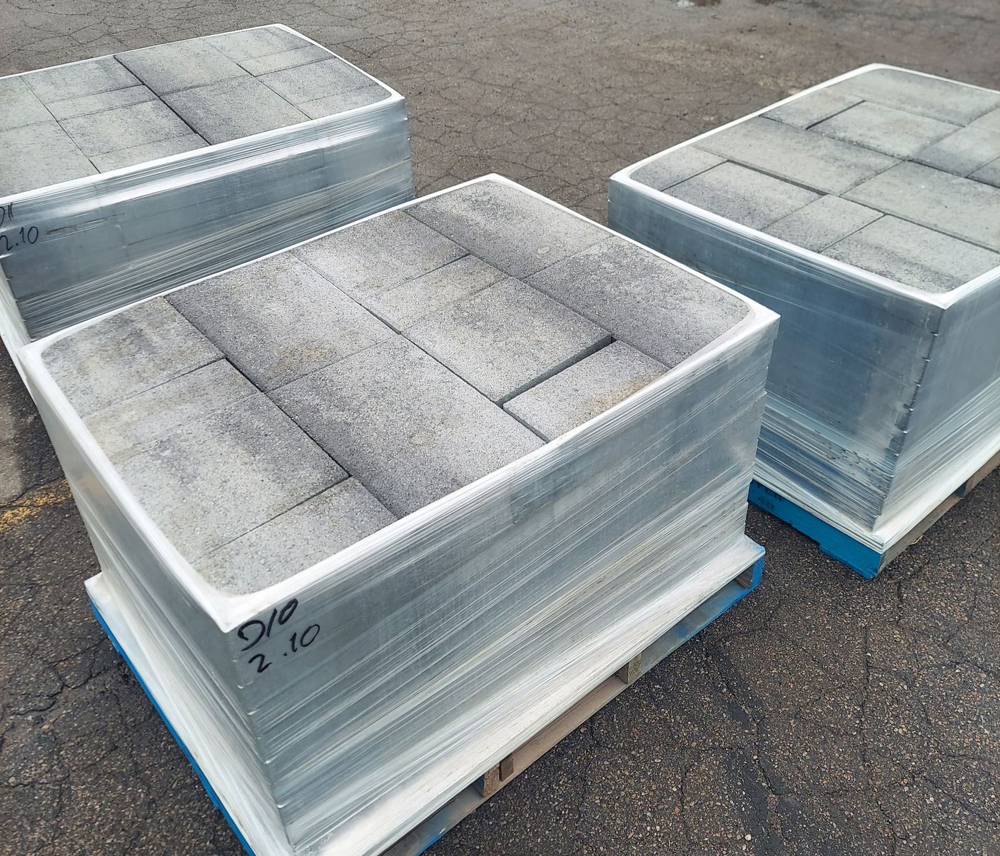 STARDUST MONUMENTAL PAVERS