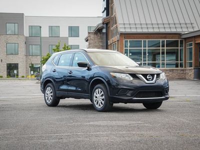 2016 NISSAN ROGUE S
