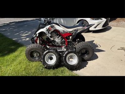 2010 Yamaha Raptor 700R SE ATV with 3063 Miles, White & Red, Excellent Condition