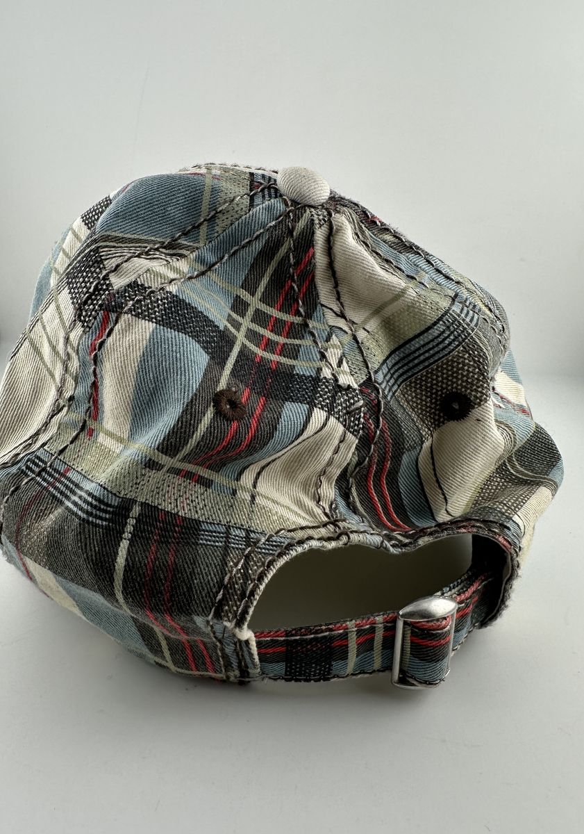 Main image 7