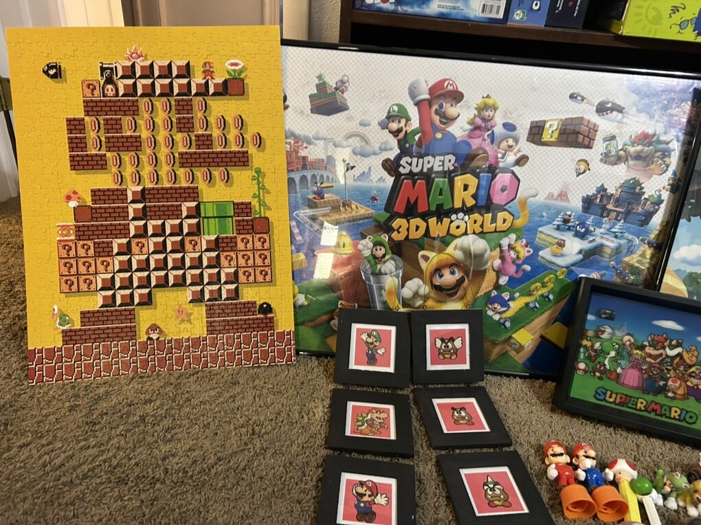 Super Mario IteMs --lots!!