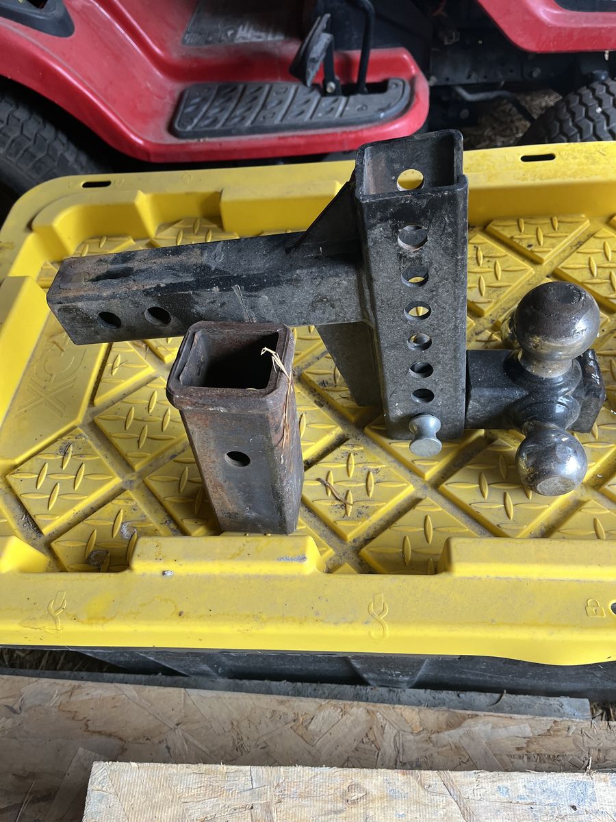 Hitch Reducer And Drop Hitch