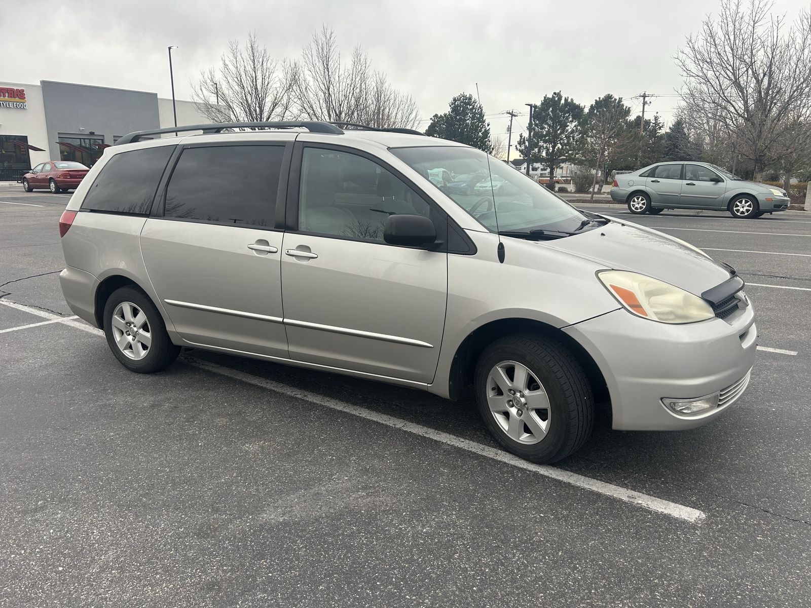 2005 TOYOTA SIENNA