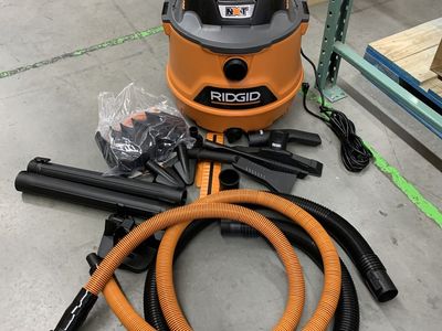 RIDGID 14 Gal. 6.0 Peak HP NXT Shop Vacuum Wet Dry Vac with Fine Dust Filter, Hose, Accessories and Car Cleaning Kit HD1401