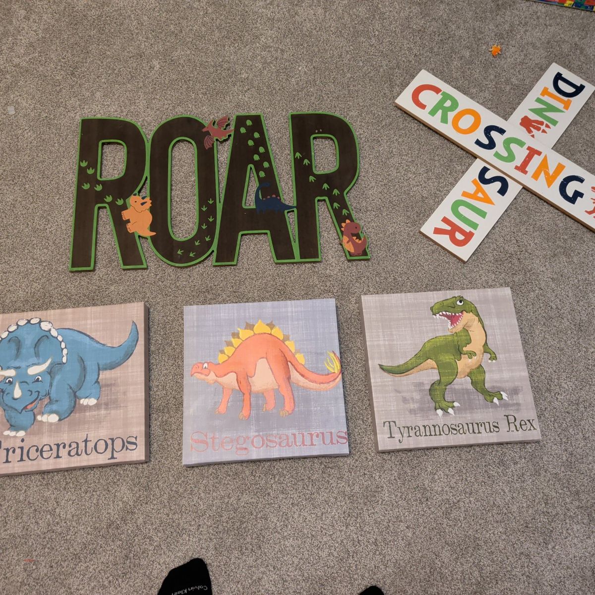 Dino Little boy room decor