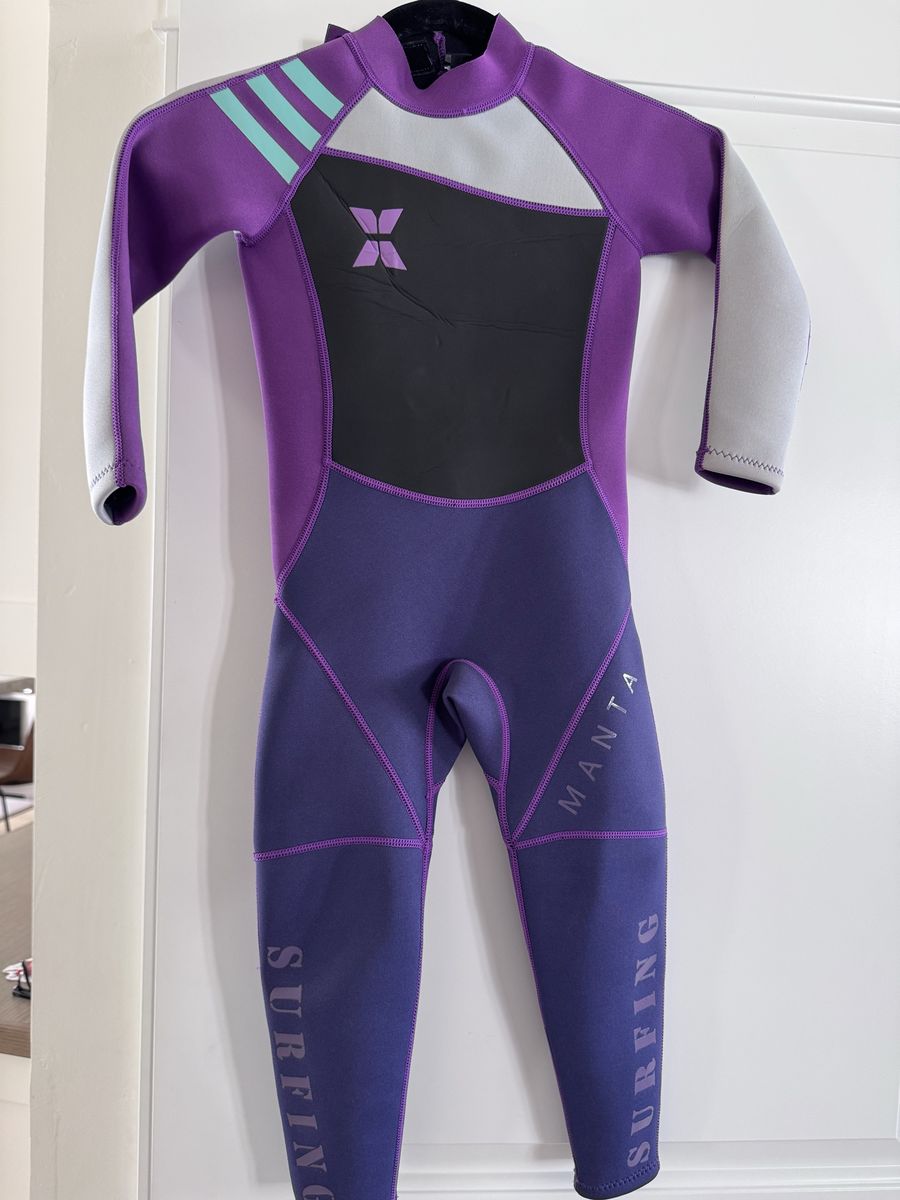 Girls youth wetsuit size L