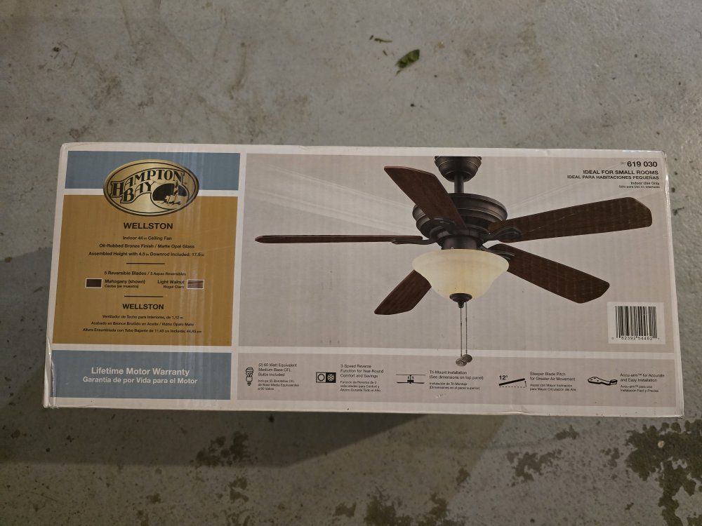 Hampton Bay Wellston 44" Indoor Ceiling fan NEW