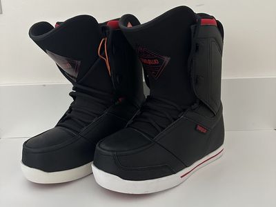 Thirty-Two Snowbiard Boots 10