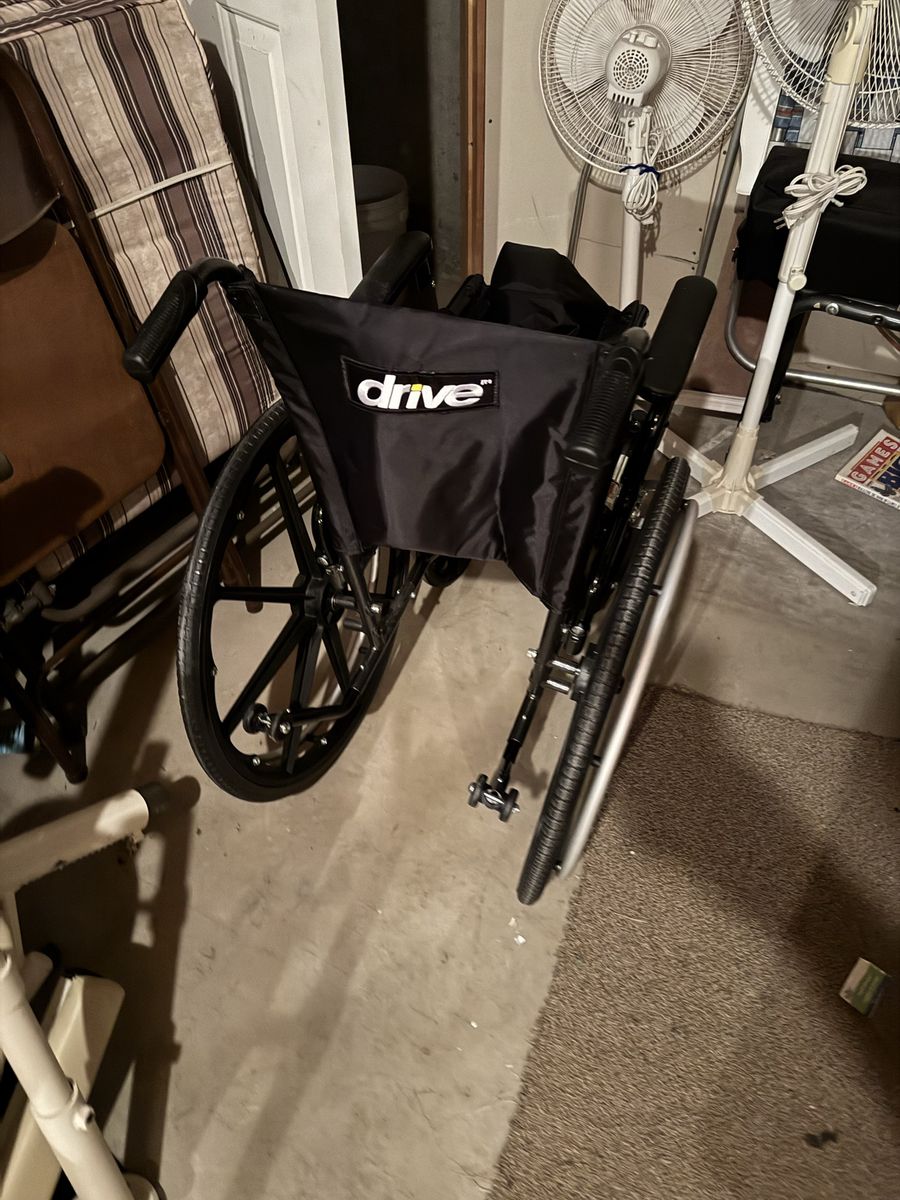 Assorted medical equipment