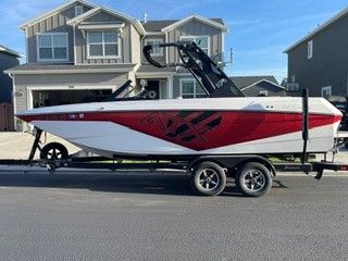 2020 ATX 22 Type-S Surf Boat