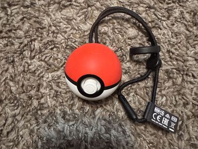 Nintendo Switch Pokemon Ball Controller