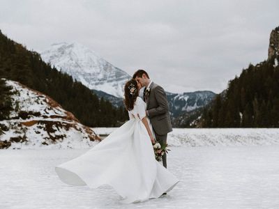 Classy Elegant Wedding Dress