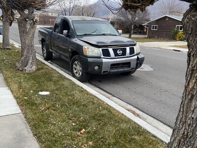 2004 NISSAN TITAN SE