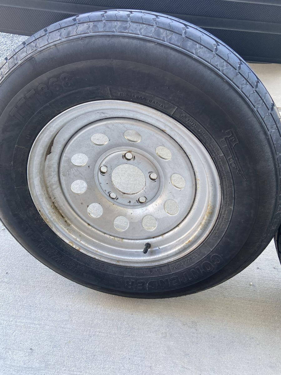 Pair of used utility trailer tires 205/75/15