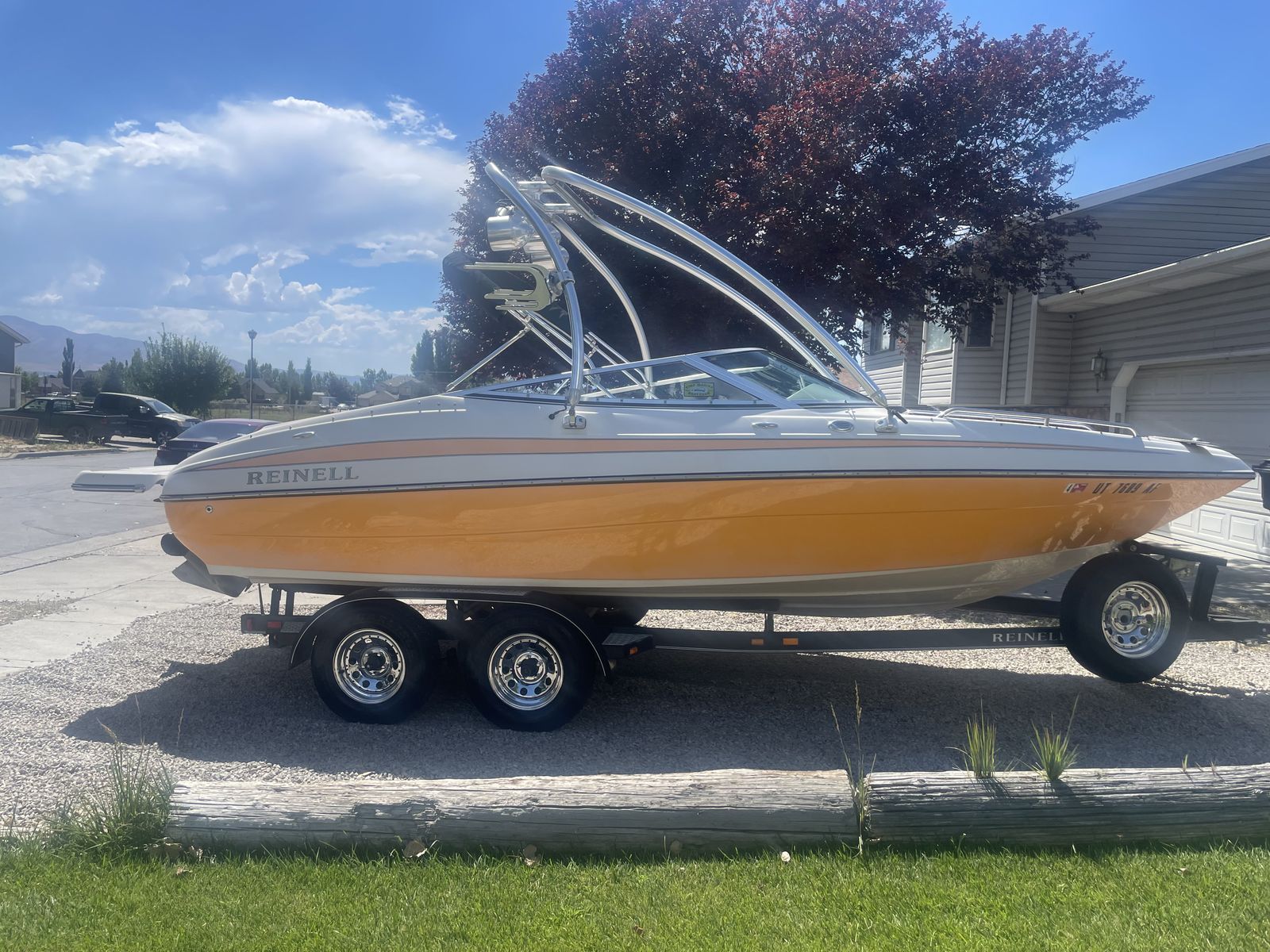 2006 Reinell – Excellent Condition & Ready for Fun!