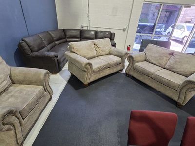 COUCHES & CHAIR