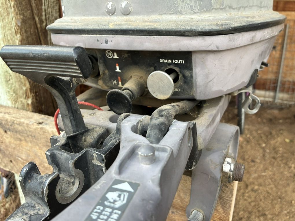 Main image 6
