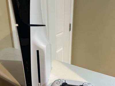 Like new PlayStation 5 Slim Disk