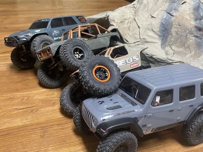 RC Crawler Lot - Scx24