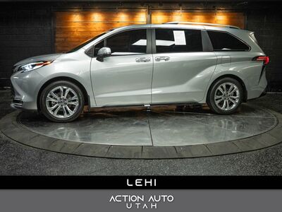2023 TOYOTA SIENNA Platinum 7-Passenger