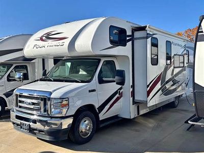2022 Thor Four Winds 28Z Class C Motorhome- LIKE NEW!!