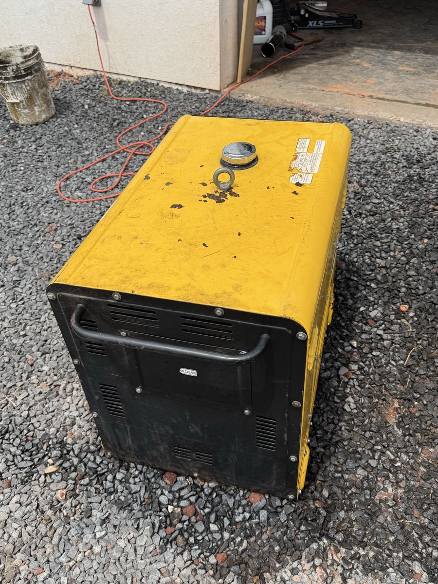 Main image 5