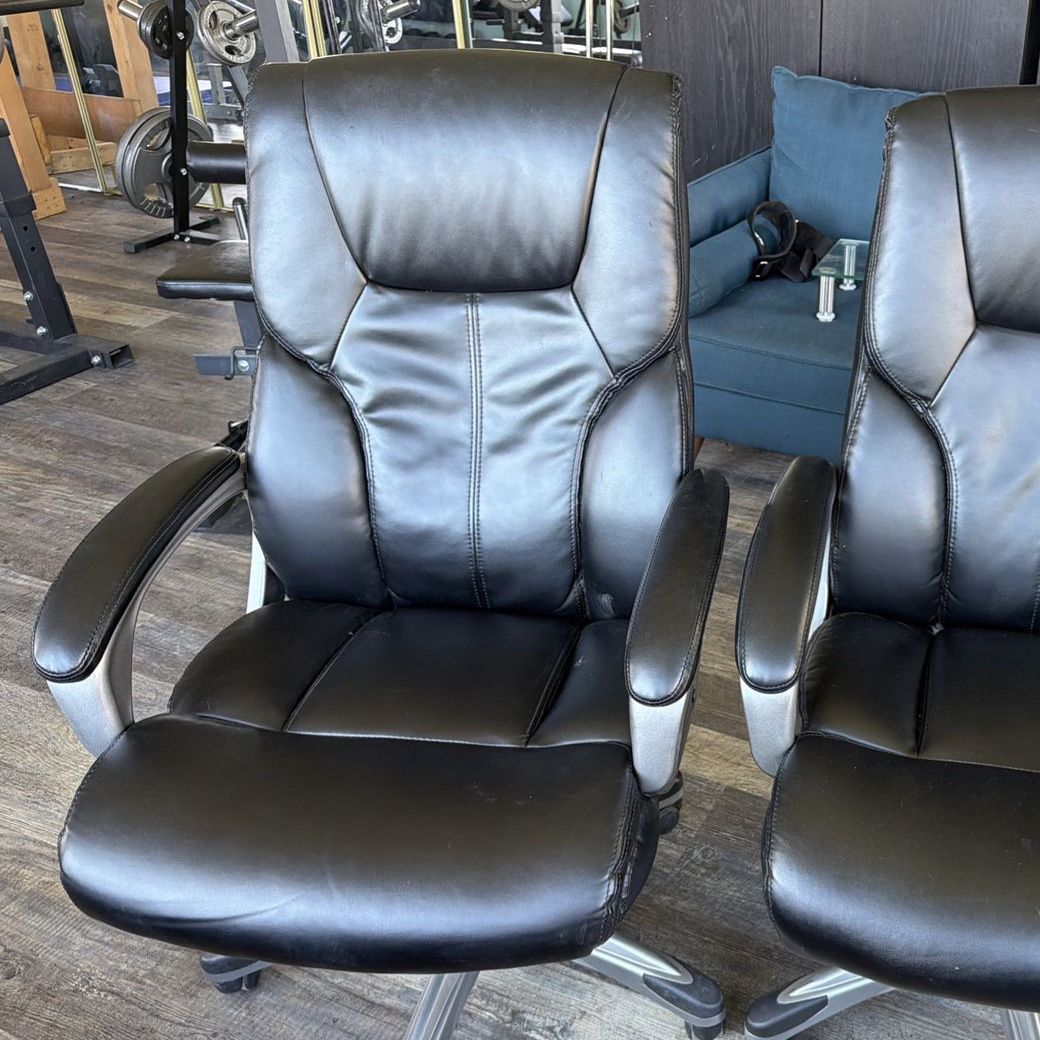 Black Leather Office Chair – High Back