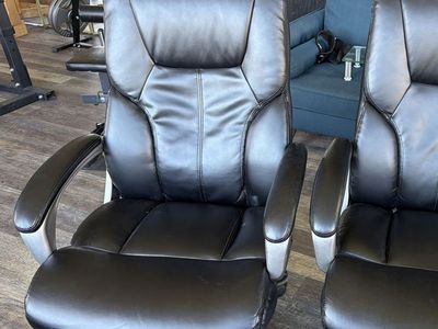 Black Leather Office Chair – High Back